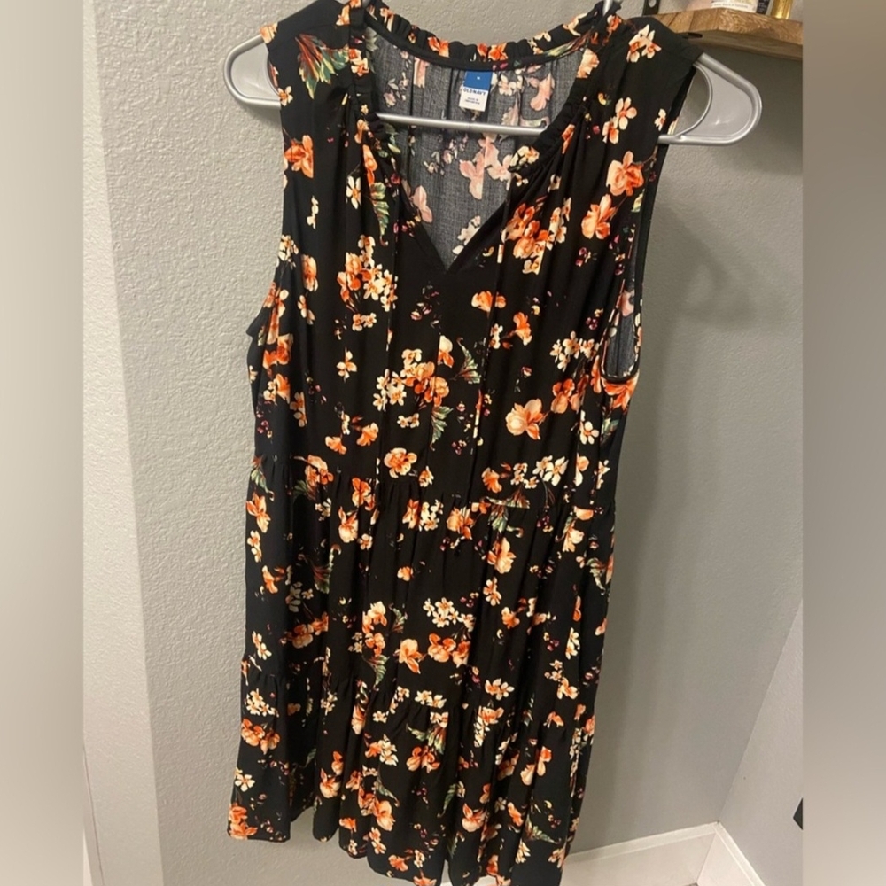Old Navy Black Floral Dress